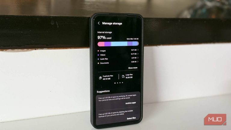 samsung-phone-showing-storage-menu