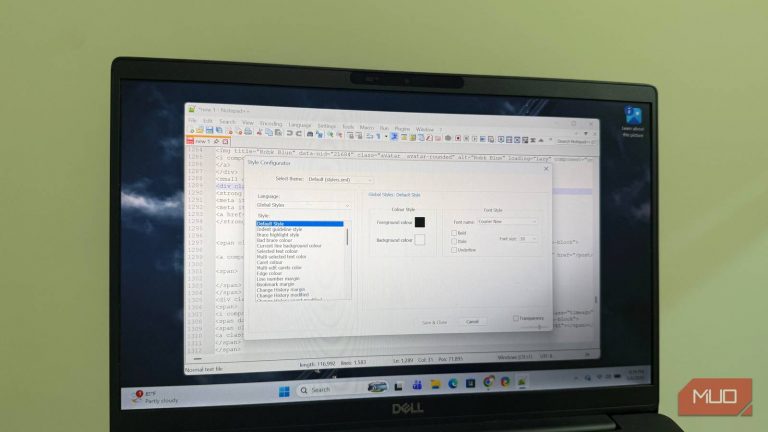 notepad-text-and-source-code-editor